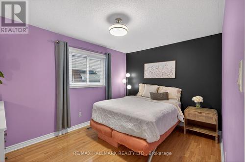 5733 Tayside Crescent, Mississauga, ON - Indoor Photo Showing Bedroom