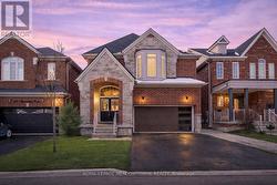 471 OLLERENSHAW POINT  Milton, ON L9T 8P7