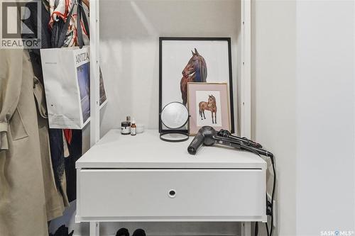 3610 Balfour Court, Saskatoon, SK - Indoor Photo Showing Laundry Room