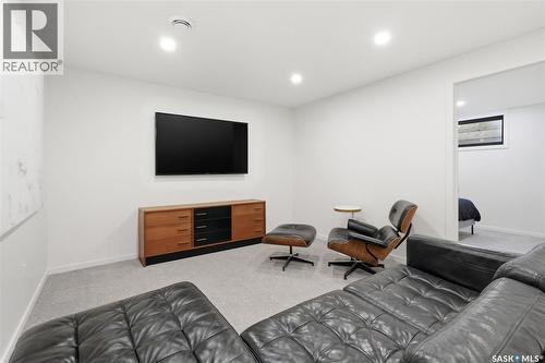 3610 Balfour Court, Saskatoon, SK - Indoor