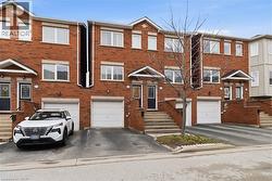 1751 LAMPMAN Avenue Unit# 30  Burlington, ON L7L 6W3