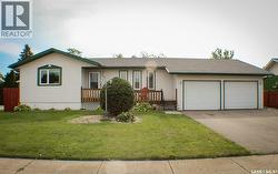 305 Churchill DRIVE Melfort, SK S0E 1A0