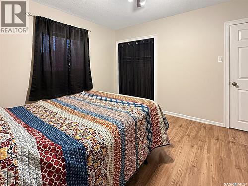 152 4Th Avenue Se, Swift Current, SK - Indoor Photo Showing Bedroom