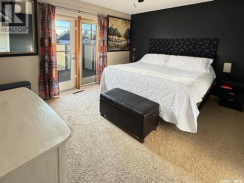 152 4Th Avenue Se, Swift Current, SK - Indoor Photo Showing Bedroom