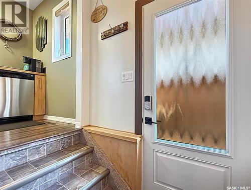 152 4Th Avenue Se, Swift Current, SK - Indoor Photo Showing Other Room