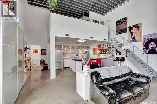 528 120 23Rd Street E, Saskatoon, SK - Indoor