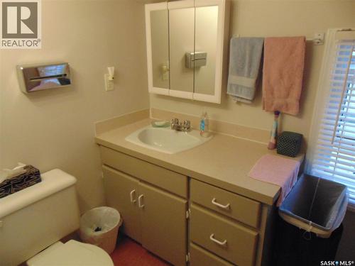 1558 Eagle, Prince Albert National Park, SK - Indoor Photo Showing Bathroom