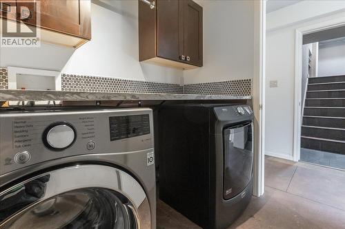 633 Jorgensen Road, Nelson, BC - Indoor Photo Showing Laundry Room