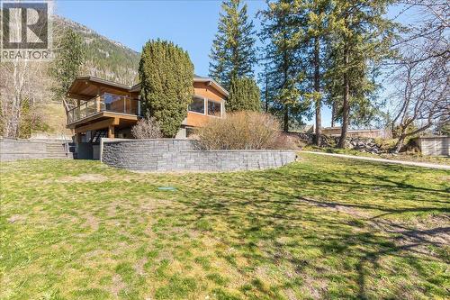 633 Jorgensen Road, Nelson, BC - Outdoor