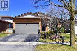 2206 DONALD Road  Burlington, ON L7M 3R9