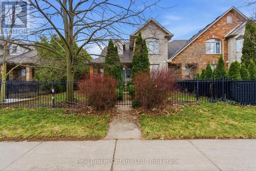189 LIVINGSTON AVENUE  Grimsby (Grimsby West), ON L3M 5M3
