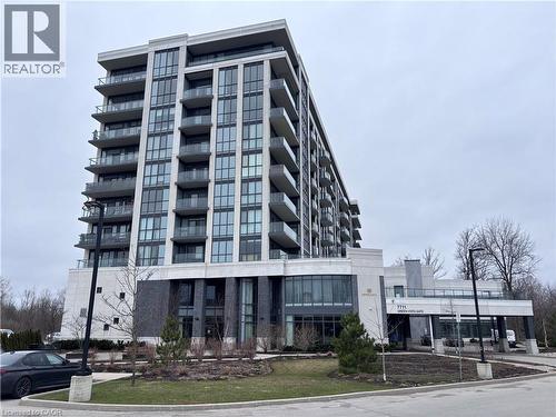 7711 GREEN VISTA Gate Unit# 803  Niagara Falls, ON L2G 0Y9