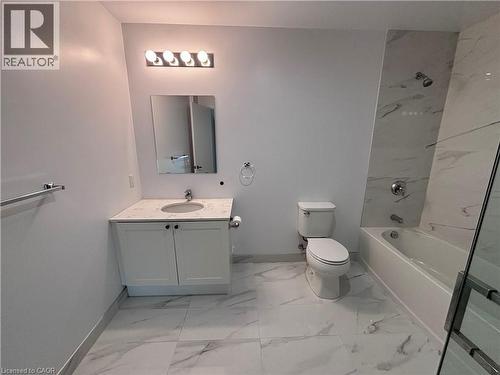 7711 Green Vista Gate Unit# 803, Niagara Falls, ON - Indoor Photo Showing Bathroom