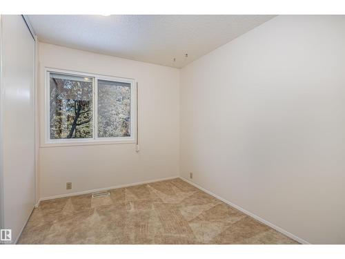 108 Forest Gv, St. Albert, AB - Indoor Photo Showing Other Room