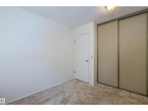 108 Forest Gv, St. Albert, AB - Indoor Photo Showing Other Room