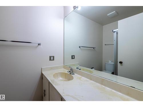 108 Forest Gv, St. Albert, AB - Indoor Photo Showing Bathroom