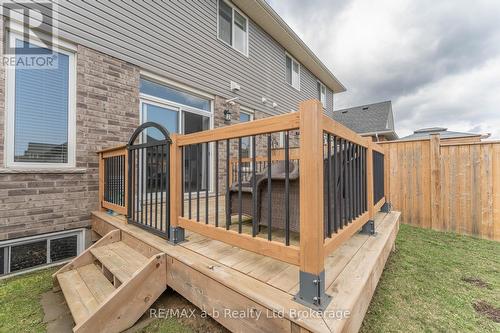 19 Huntley Avenue, Tillsonburg, ON - Outdoor With Exterior