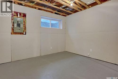 124 3229 Elgaard Drive, Regina, SK - Indoor