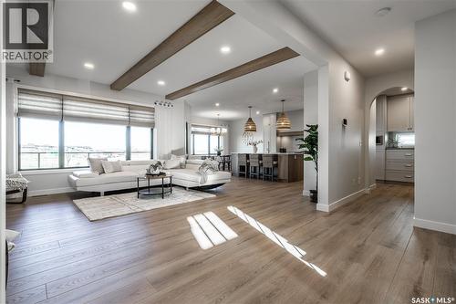 415 Sharma Crescent, Saskatoon, SK - Indoor Photo Showing Living Room