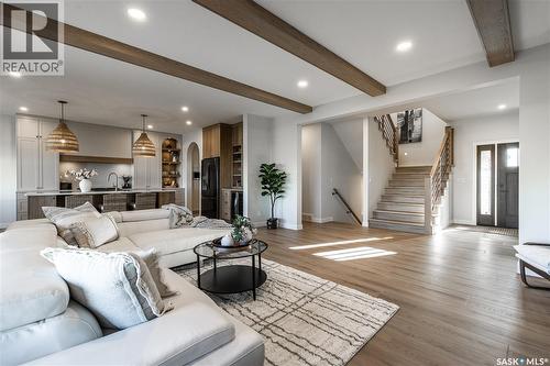 415 Sharma Crescent, Saskatoon, SK - Indoor Photo Showing Living Room
