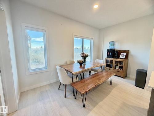 #2 1010 Rabbit Hill Rd Sw, Edmonton, AB - Indoor Photo Showing Dining Room