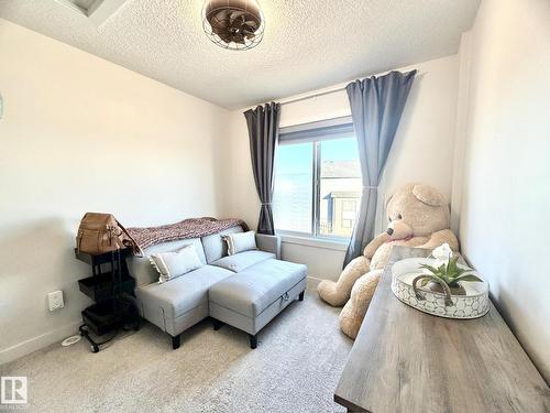 #2 1010 Rabbit Hill Rd Sw, Edmonton, AB - Indoor