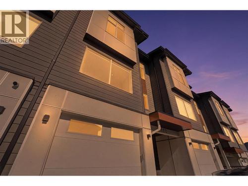 122 RIVER GATE Drive  Kamloops, BC V2H 0E4