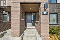 24 - 348 WHEAT BOOM DRIVE S Oakville, ON L6H 3V6