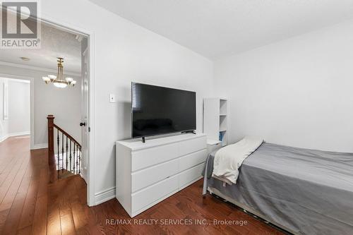 4 Burt Drive, Brampton, ON - Indoor Photo Showing Bedroom