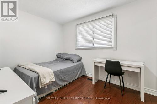 4 Burt Drive, Brampton, ON - Indoor Photo Showing Bedroom