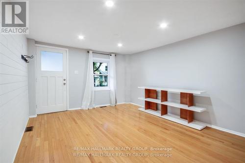 231 St Andrew Street, Ottawa, ON - Indoor Photo Showing Other Room