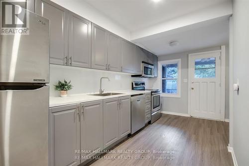 231 St Andrew Street, Ottawa, ON - Indoor Photo Showing Kitchen