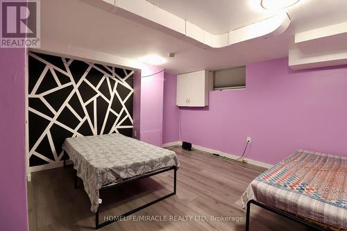 80 Roseview Avenue, Cambridge, ON - Indoor Photo Showing Bedroom