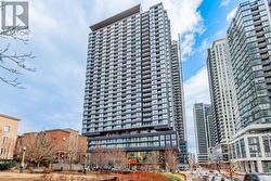 3222 - 19 WESTERN BATTERY ROAD Toronto, ON M6K 3S4