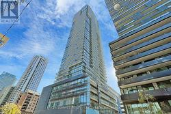 2409 - 39 ROEHAMPTON AVENUE Toronto, ON M4P 1P9