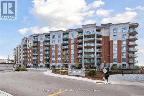 116 - 460 WILLIAM GRAHAM DRIVE  Aurora, ON L4G 1X9