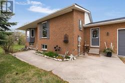 220 MORGAN ROAD Wasaga Beach, ON L9Z 1N4