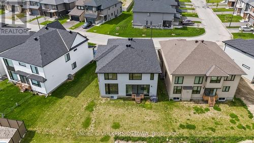 117 Orchestra Way, Ottawa, ON - Outdoor