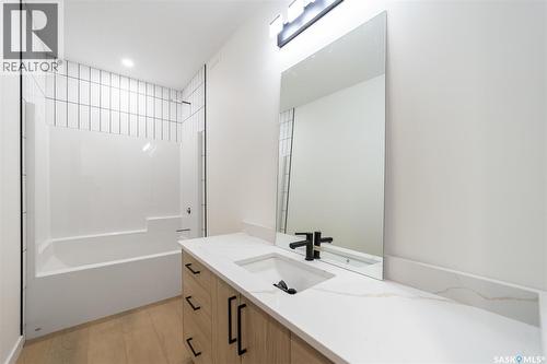 74 Emerald Ridge E, White City, SK - Indoor Photo Showing Bathroom