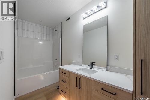 74 Emerald Ridge E, White City, SK - Indoor Photo Showing Bathroom