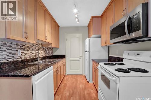 202B 1121 Mckercher Drive, Saskatoon, SK - Indoor Photo Showing Kitchen With Double Sink