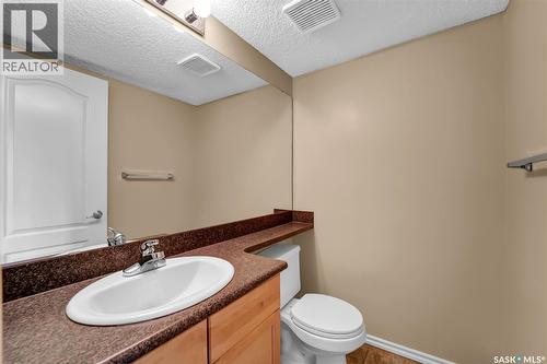 202B 1121 Mckercher Drive, Saskatoon, SK - Indoor Photo Showing Bathroom