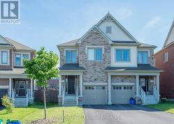 11 KESTER COURT East Gwillimbury, ON L9N 0P3