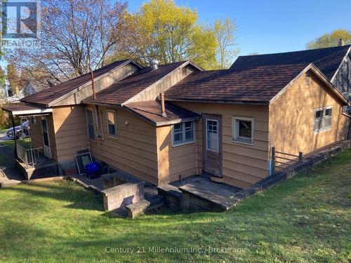 897 MCDONALD AVENUE  Kincardine, ON N2Z 1A5