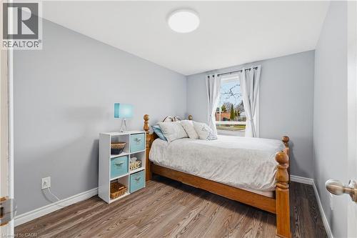 160 Carter Crescent, Cambridge, ON - Indoor Photo Showing Bedroom