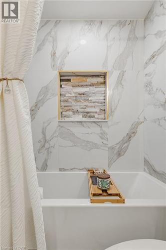 160 Carter Crescent, Cambridge, ON - Indoor
