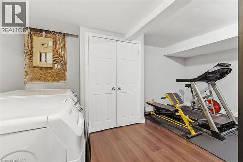 160 Carter Crescent, Cambridge, ON - Indoor Photo Showing Laundry Room