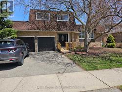 165 BROOKSIDE CRESCENT  Kitchener, ON N2N 1G9