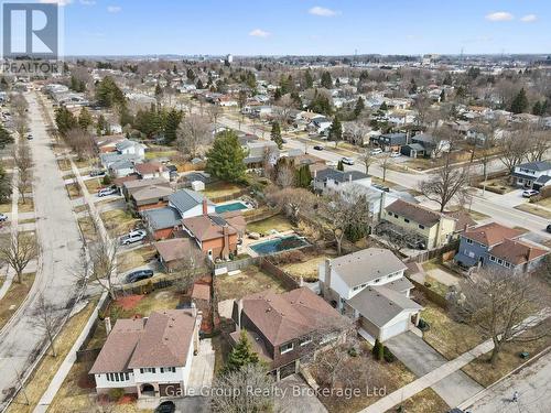 neighbourhood view - 165 Brookside Crescent, Kitchener, ON - Outdoor With View