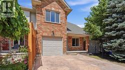 189 LIVINGSTON Avenue Grimsby, ON L3M 5M3